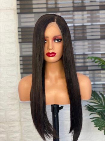 26 inches full frontal blend ( Accepts heat)